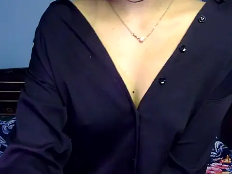 Awesome-sona online show from 06/18/26, 03:18