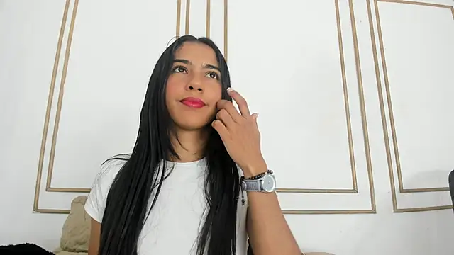 Snapshot of emily_gaviria1 chatting on 05/31/26, 06:09 emily gaviria1 online show from 05/31/26, 06:09