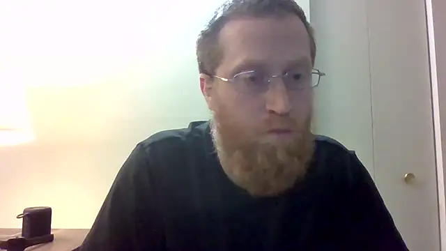 Snapshot of tytheexhibionist chatting on 02/25/26, 04:00 tytheexhibionist online show from 02/25/26, 04:00