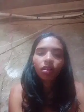 Snapshot of valentina_gomez1 chatting on 05/23/26, 01:15 valentina gomez1 online show from 05/23/26, 01:15