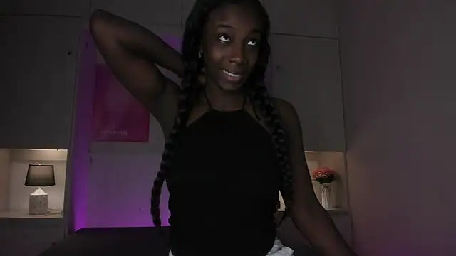 Snapshot of Oshun_444 chatting on 04/29/26, 12:09 Oshun 444 online show from 04/29/26, 12:09
