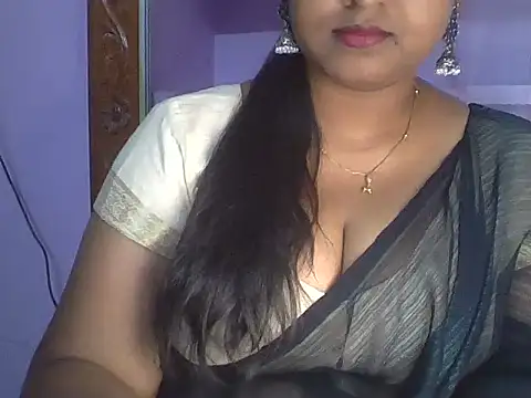 Snapshot of Tamil_Kuttyma chatting on 06/10/26, 12:04 Tamil Kuttyma online show from 06/10/26, 12:04