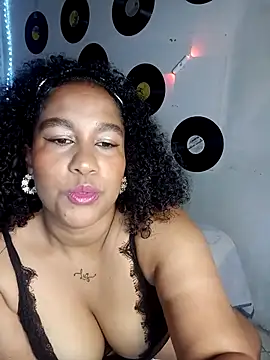 medusafox  online show from 03/07/26, 04:42