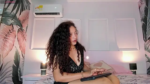 Snapshot of JeiLovee chatting on 04/10/26, 11:26 JeiLovee online show from 04/10/26, 11:26