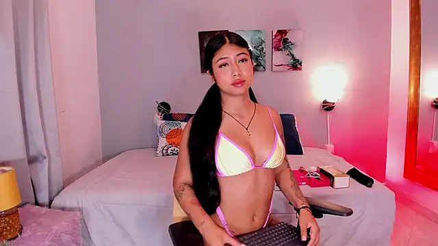 KimTaylorW online show from 07/02/26, 02:55