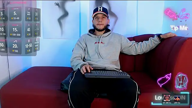 Snapshot of luxesmith chatting on 03/27/26, 11:26 luxesmith online show from 03/27/26, 11:26