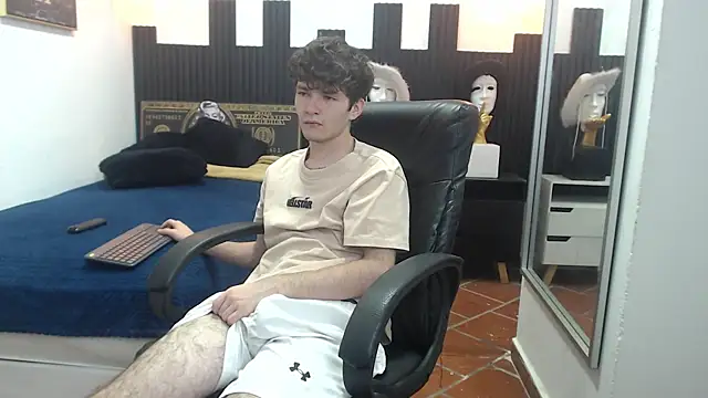 Snapshot of trevor_mob chatting on 06/06/26, 02:55 trevor mob online show from 06/06/26, 02:55