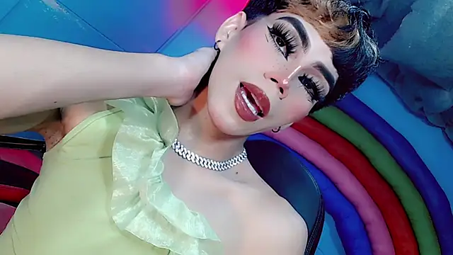 Gema Jones  online show from 07/16/26, 07:42