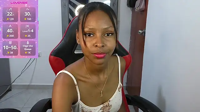 Snapshot of Dulce_camx chatting on 05/30/26, 03:36 Dulce camx online show from 05/30/26, 03:36