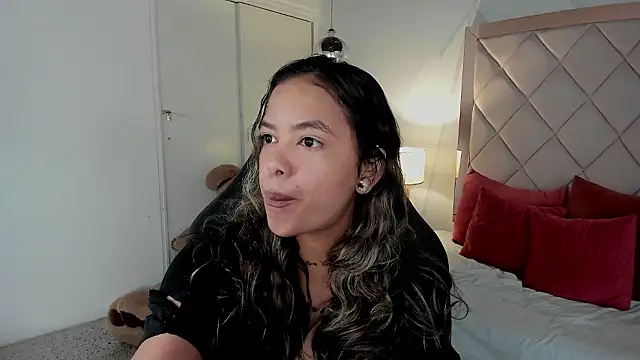 Snapshot of dulce_lyraa1 chatting on 03/07/26, 05:26 dulce lyraa1 online show from 03/07/26, 05:26