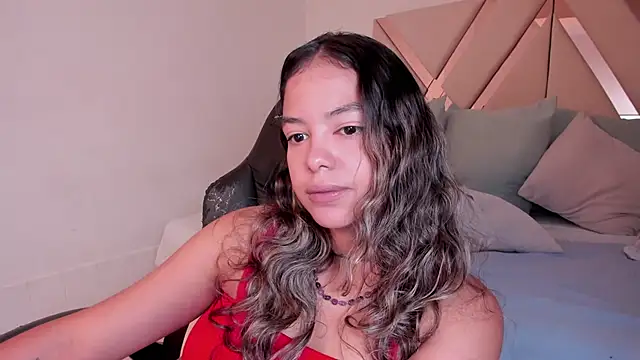 Snapshot of dulce_lyraa1 chatting on 03/28/26, 12:32 dulce lyraa1 online show from 03/28/26, 12:32