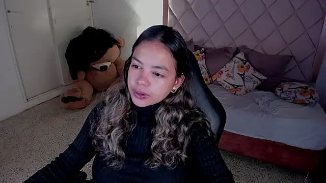 Snapshot of dulce_lyraa1 chatting on 05/06/26, 04:19 dulce lyraa1 online show from 05/06/26, 04:19