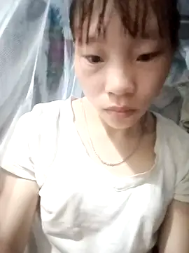 Snapshot of pic8800 chatting on 05/06/26, 10:37 pic8800 online show from 05/06/26, 10:37