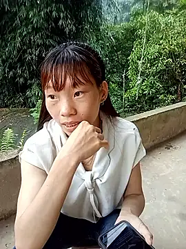 Snapshot of pic8800 chatting on 05/18/26, 12:51 pic8800 online show from 05/18/26, 12:51