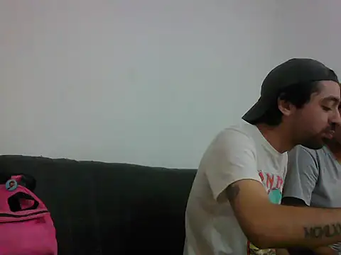 Snapshot of _iluvatar_ chatting on 03/05/26, 07:10 iluvatar online show from 03/05/26, 07:10