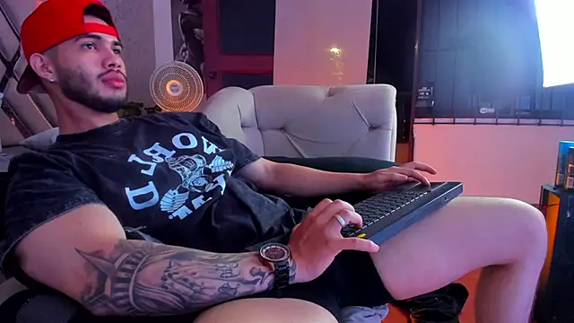 Vincentblack online show from 07/07/26, 06:47
