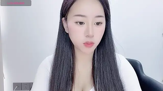 Snapshot of Baixi-01 chatting on 04/05/26, 04:31 Baixi-01 online show from 04/05/26, 04:31