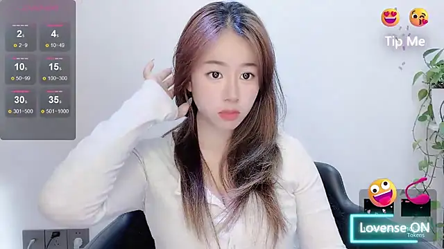 Snapshot of Baixi-01 chatting on 05/24/26, 04:28 Baixi-01 online show from 05/24/26, 04:28