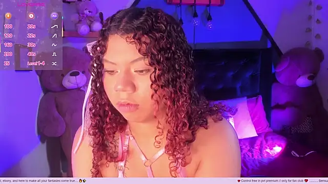 Snapshot of nathasha_ebony chatting on 03/30/26, 12:28 nathasha ebony online show from 03/30/26, 12:28
