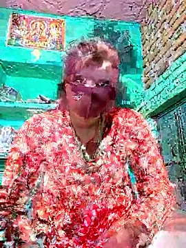 Snapshot of Poonam_bhoji chatting on 03/19/26, 09:24 Poonam bhoji online show from 03/19/26, 09:24