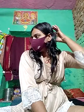 Snapshot of Poonam_bhoji chatting on 04/11/26, 08:57 Poonam bhoji online show from 04/11/26, 08:57
