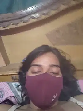 Snapshot of Poonam_bhoji chatting on 06/11/26, 09:02 Poonam bhoji online show from 06/11/26, 09:02