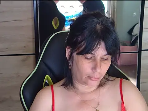 Snapshot of tess1980 chatting on 06/01/26, 07:21 tess1980 online show from 06/01/26, 07:21
