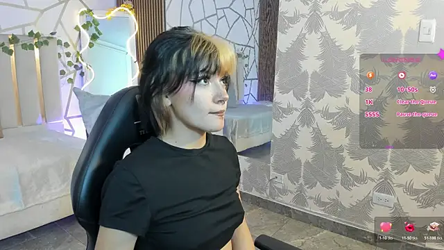 Snapshot of Cloee_tay1 chatting on 06/07/26, 11:58 Cloee tay1 online show from 06/07/26, 11:58