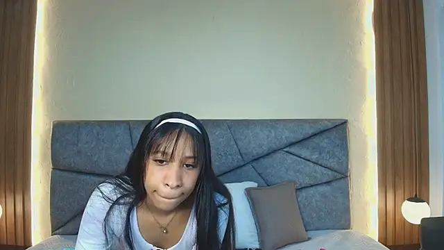 Snapshot of ShayMilleer chatting on 06/05/26, 12:00 ShayMilleer online show from 06/05/26, 12:00
