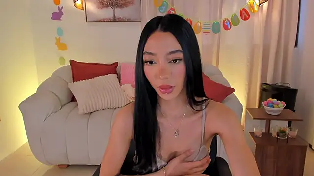 Snapshot of IsabellaLux_ chatting on 04/05/26, 03:53 IsabellaLux online show from 04/05/26, 03:53