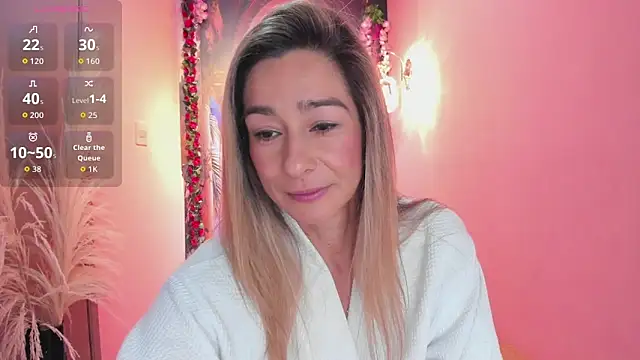 Snapshot of Madam_Dalila chatting on 06/02/26, 12:40 Madam Dalila online show from 06/02/26, 12:40