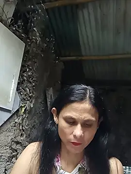 yuliitza4 online show from 06/29/26, 11:49