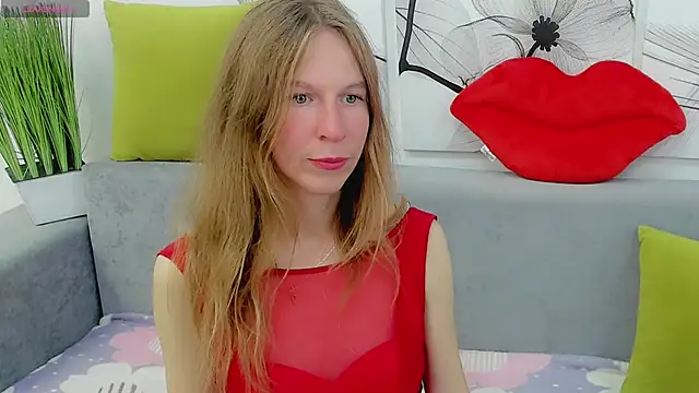Snapshot of Mira_XOo chatting on 06/01/26, 02:08 Mira XOo online show from 06/01/26, 02:08