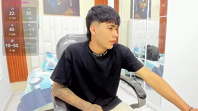 Snapshot of Thiago_collinss chatting on 07/07/26, 10:14 Thiago collinss online show from 07/07/26, 10:14
