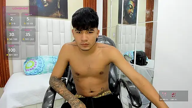 Snapshot of Thiago_collinss chatting on 07/14/26, 11:10 Thiago collinss online show from 07/14/26, 11:10