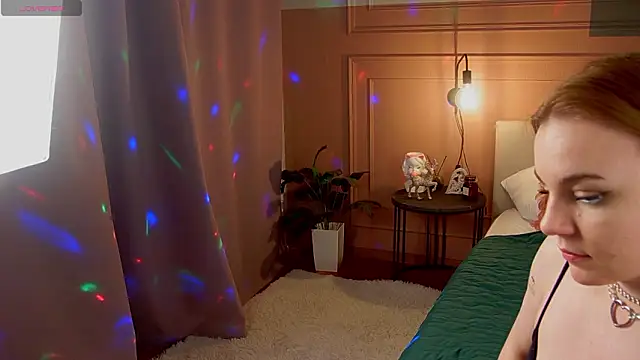 Snapshot of Glow_Margo chatting on 03/24/26, 01:10 Glow Margo online show from 03/24/26, 01:10