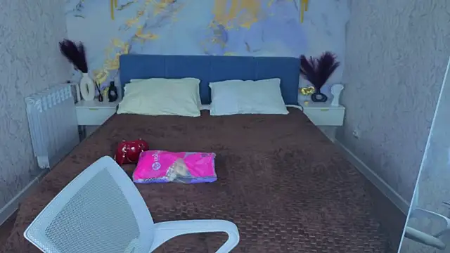 Tessa Ashe online show from 06/15/26, 04:42