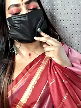 Snapshot of Cutie_Nila chatting on 05/05/26, 04:53 Cutie Nila online show from 05/05/26, 04:53