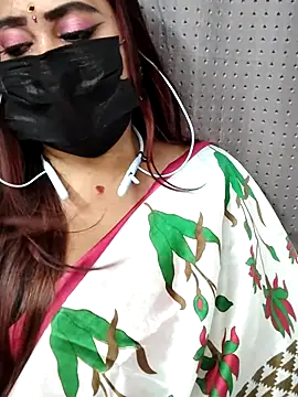 Cutie Nila online show from 06/18/26, 05:19