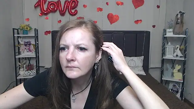MeganPirs online show from 05/13/26, 05:32