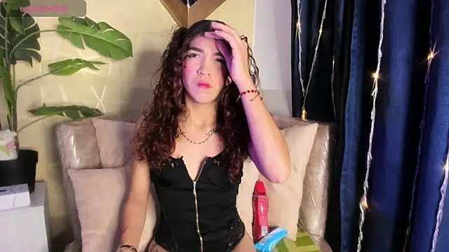 evelyn  rose1 online show from 05/01/26, 02:16