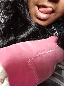 sexyladdupilla online show from 06/03/26, 08:39