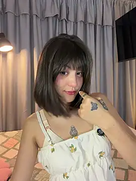 Snapshot of AitanaJhons_ chatting on 07/14/26, 10:21 AitanaJhons online show from 07/14/26, 10:21