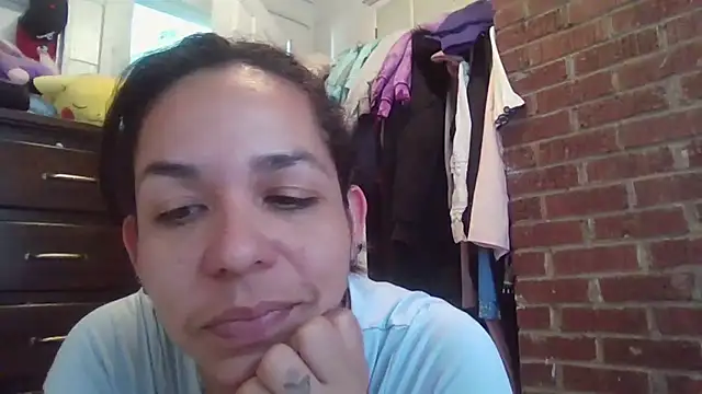 Snapshot of Mkdana chatting on 04/14/26, 06:25 Mkdana online show from 04/14/26, 06:25