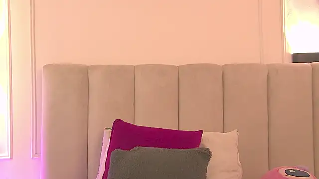 SamanthaVega  online show from 07/28/26, 07:39