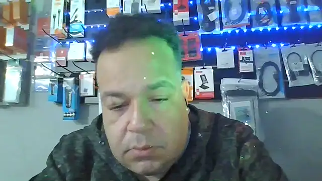 UrsoBissexualPauGrosso online show from 06/09/26, 02:23