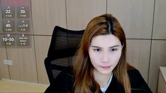 Snapshot of zhen-68 chatting on 03/25/26, 01:44 zhen-68 online show from 03/25/26, 01:44