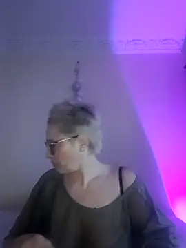 Snapshot of LunaBlaise chatting on 03/23/26, 08:29 LunaBlaise online show from 03/23/26, 08:29