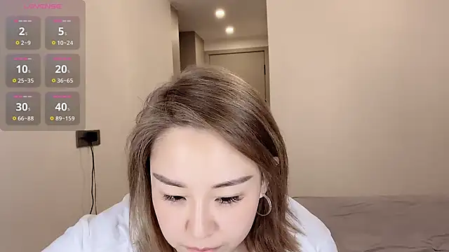 xiaolu-686 online show from 04/26/26, 03:10