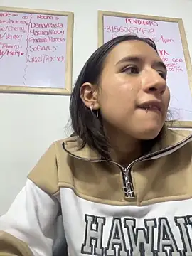 Snapshot of LilyRossi_ chatting on 06/12/26, 12:15 LilyRossi online show from 06/12/26, 12:15